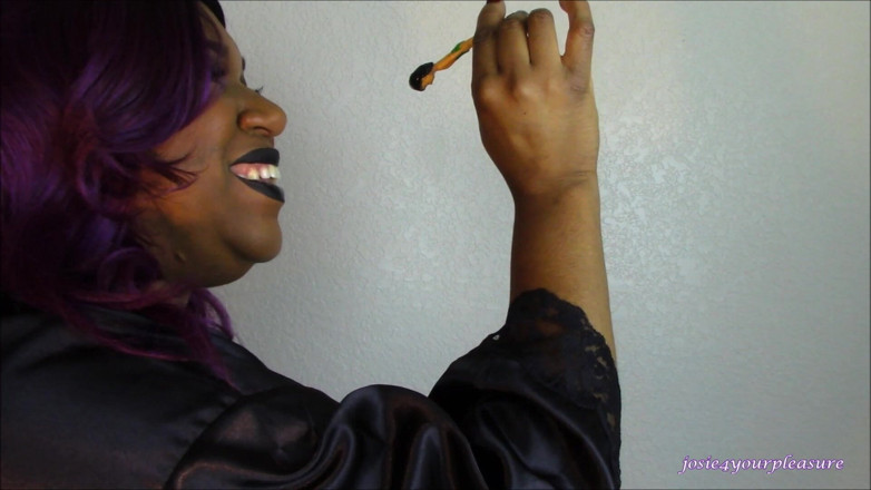 Josie4yourpleasure: BBW Giantess Teasing Swallow