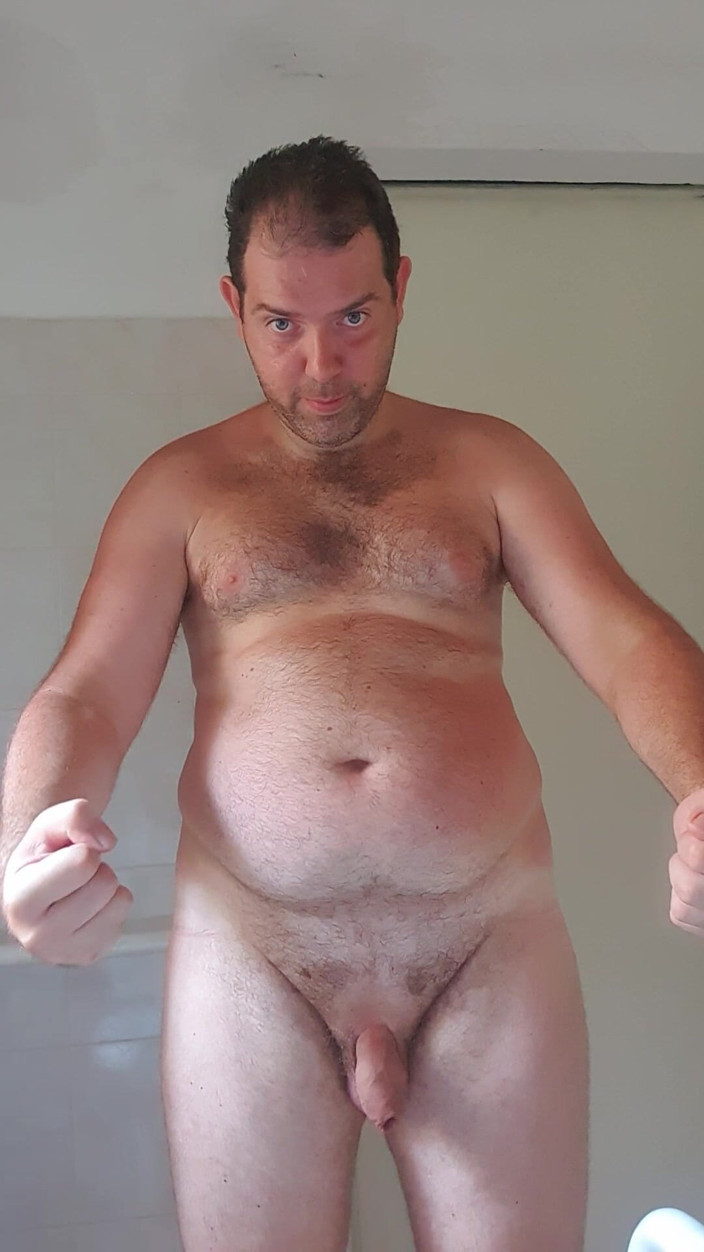 Mirko2589: All Naked in a Pubblic Bathroom