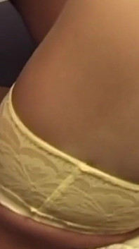 Sexy blonďatá manželka Teresa Žluté spodní prádlo anální paroháč