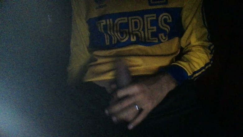 AlexAlejandro13: Martes De Fut &amp; Cum