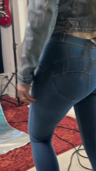 Piper Blush Has Great Jeans