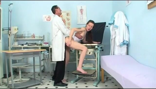 Fetish Desire: Klinika tylko dla kobiet - DVD