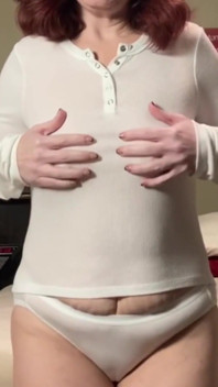 Eroticallyellie
