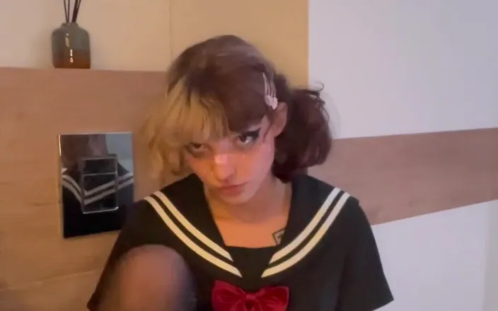 Soft Vulgar: Cute Teen in Uniform Short Video