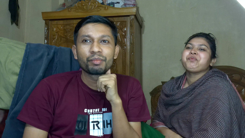 Desi Video BD: Calda bhabi che tradisce il marito teenager dice porcate