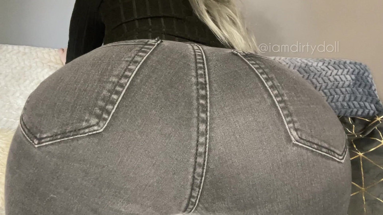 iamdirtydoll: Rotten Farts di balik celana jins