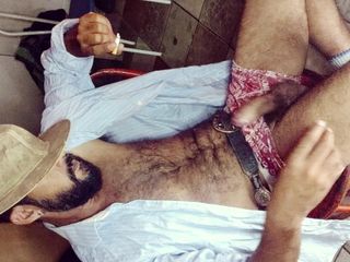 Hairy stink male: Hot Smoking Session