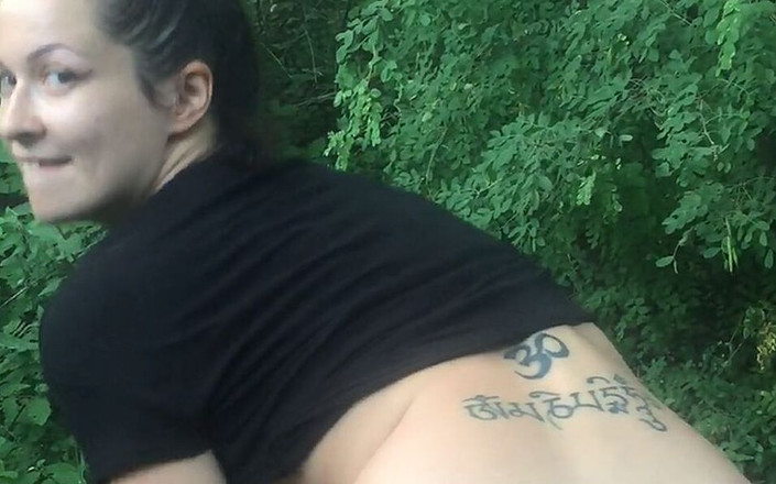 Datezone: Rychlovka v lese Natočená pomocí chytrého telefonu