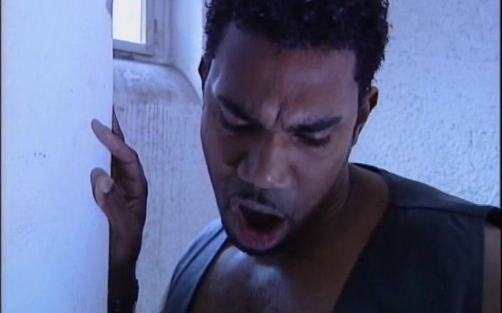 MMV Films XXX: Gái hư - tập 1