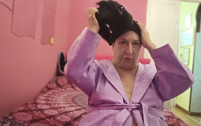 Veronica Rossi: Veronica rossi आपकी पोर्न देवी को आपके लिए शॉवर से ताजा करें