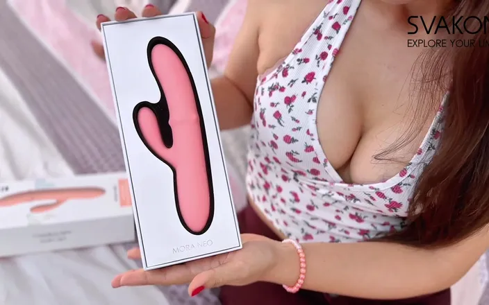 Solange Sun: My New Toy Got Me so Wet - Hottest Shaking Orgasm -...