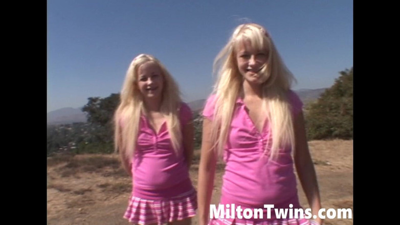 Milton Twins: 밀턴 트윈스는 야외에서 자위를 하러 갑니다.