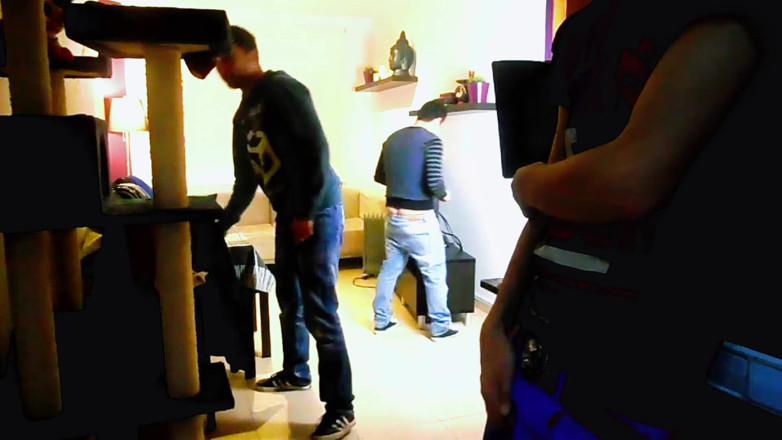 Amadeus studio: The Electrician Takes Advantage When His Parents Are Not There