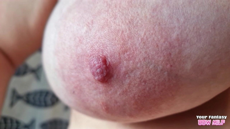 BBW_Wife: Teyze ve büyük sabunlu göğüsleriyle duş (iri güzel kadın amatör orta...