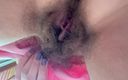 Cute Blonde 666: Behaarte muschi in rosa rock, haarigem buschfetisch