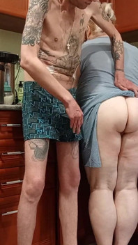J’ai fessé le gros cul de ma belle-mère dans la bouche, sa chatte et son éjaculation dans la bouche