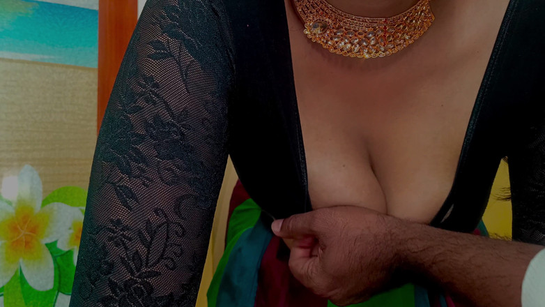 Palani69: Schattige borst en tepels getrouwde vrouwen