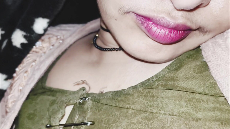 Janvibhabhii: Моя симпатичная сводная сестра дает мне шанс на трах