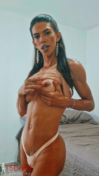 Que Delicia a Daniela Santos Gozando Muito Oensando Em Sua Boquinha.
