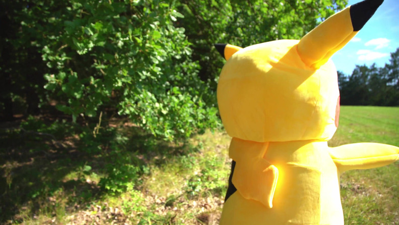 Peaches and Bananas: Pika Pika - lucah Pikachu