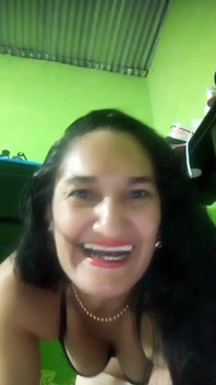 Eu Consigo Me Masturbar Para O Meu Amante Quando Estou Sozinha Em Casa E Ele Me Pede Para