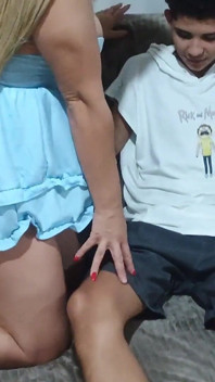 I Met My Daughter's New Boyfriend, I Was Excited by Him, I Wanted to Tease Him, I Told Him to Stick His Whole Hand in My Asshole!!!