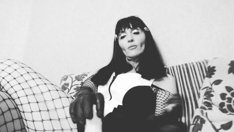 Eva Latexxx: Padrona sola BDSM con strapon bbc in lattice milf bianco