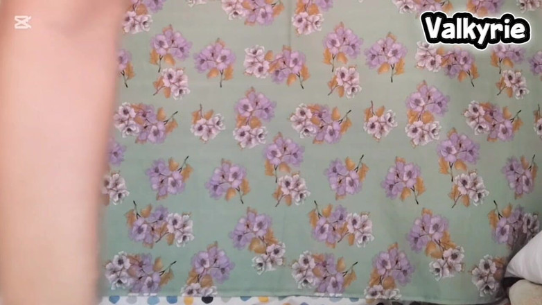 Valkyrie and Luigy Couple: 吸いこもり