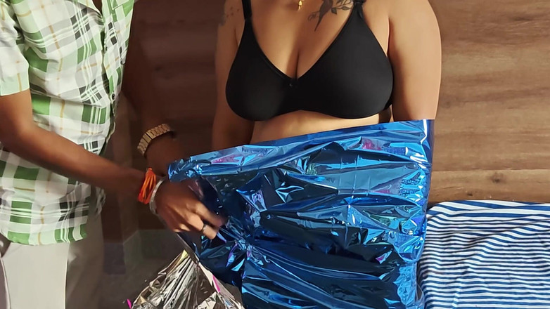 Pankaj Gupta: Tři Nandi měly hardcore sex s dětskou panenou