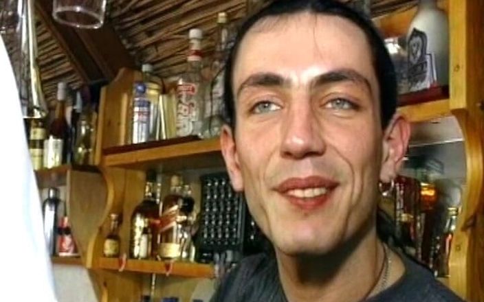 Deutsche Madchen: 曲線美のドイツ人女性が激しく犯される