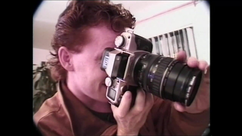 Vintage megastore: 美しいビンテージの女の子がモンスターの黒と白のコックに口の中でファックされ、イク