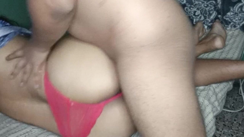 BigassMILF40: Частина 1, добірка трахання раком зрілої брюнетки з великою дупою