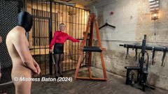 MistressBaton: 세 명의 수감자에게 감옥 채찍질과 루피 조니