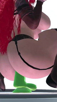 Süper kalın kızıl saçlı dildoya biniyor | 3D Porn