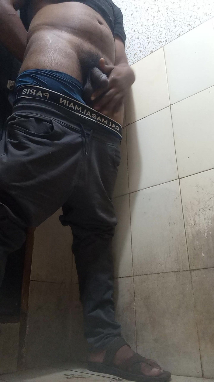 Sweet Indian cock: Mon desi indien suce les seins et les tétons de...