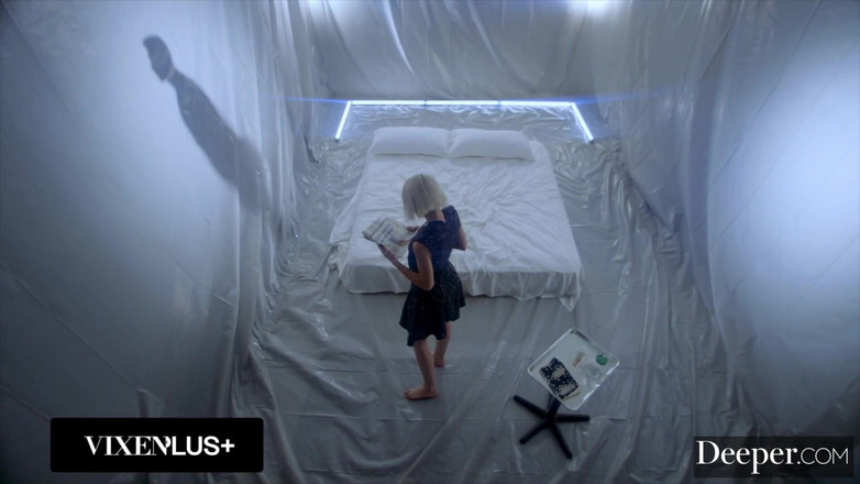 Deeper: Deeper Jessie और lilly ने मुड़ी हुई क्वारंटाइन तीन लोगों वाली चुदाई की