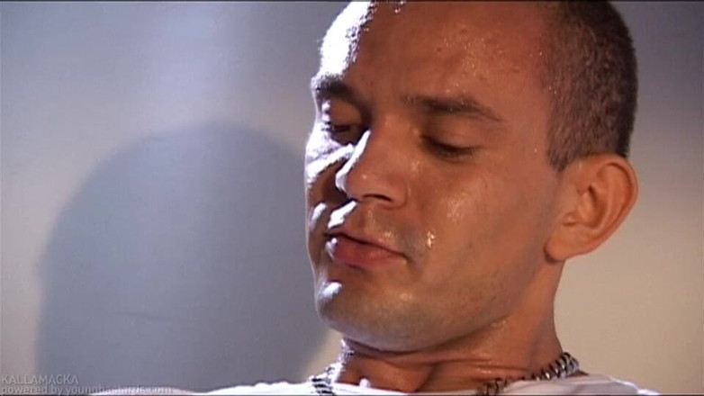 Young Bastards: Layanan nyepong kontol pelacur penurut