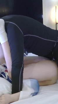 Wilde staande seks met enorm spuiten - glad malen veranderde in een rauwe creampie-finale angle 2