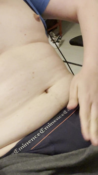 Jerking off My Big Cock Watching Porn