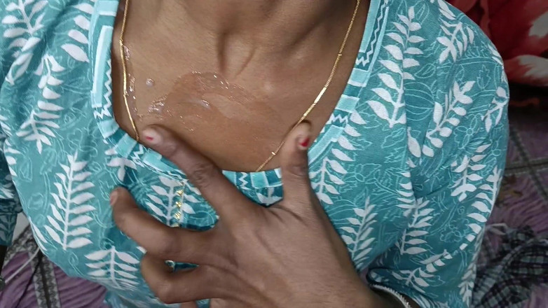 AmpleOunce283: Desi salwar moglie pompino e sega - sborra su vestiti e...