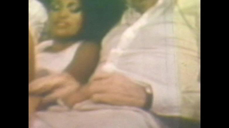 Vintage megastore: Sexul erotic al curvelor