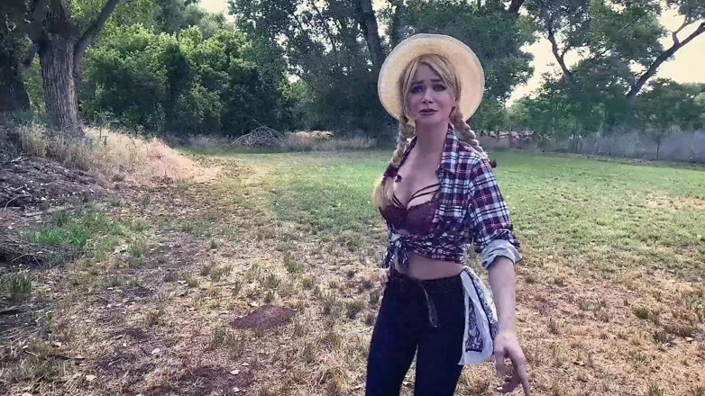 Girlsway: Girlsway - Cougar Queen: a Tiger King Parody - Episode 1 - Rise to...