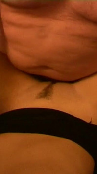Pesta seks liar cewek hot rambut pirang dan rambut cokelat di-gangbang habis-habisan sampai dicrot di dalam