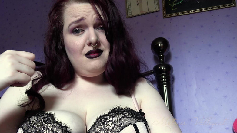 Mxtress Valleycat: Trénink poslušnosti nikotinové mlhoviny