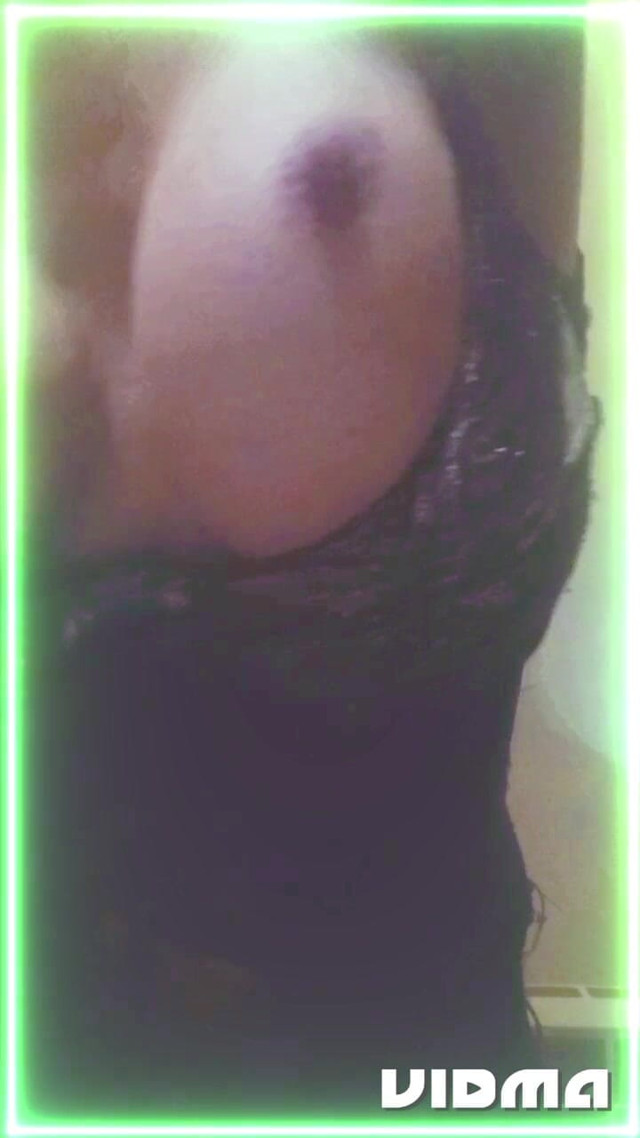 Beautiful Tits (Lara transexual) Beautiful Tits (Lara transexual)