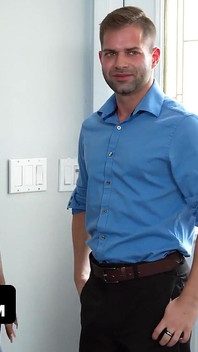 Büyük memeli Müslüman ateşli kızlar her zaman istedikleri sert sikişiyor