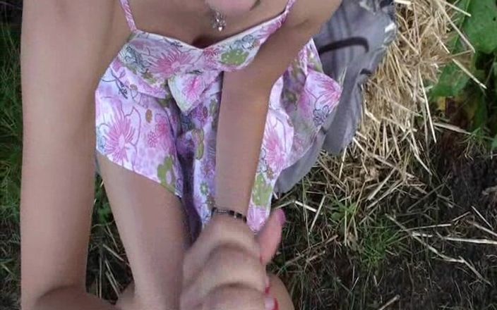 Blondehexe: Innocenza da un lungo ciucciare il cazzo