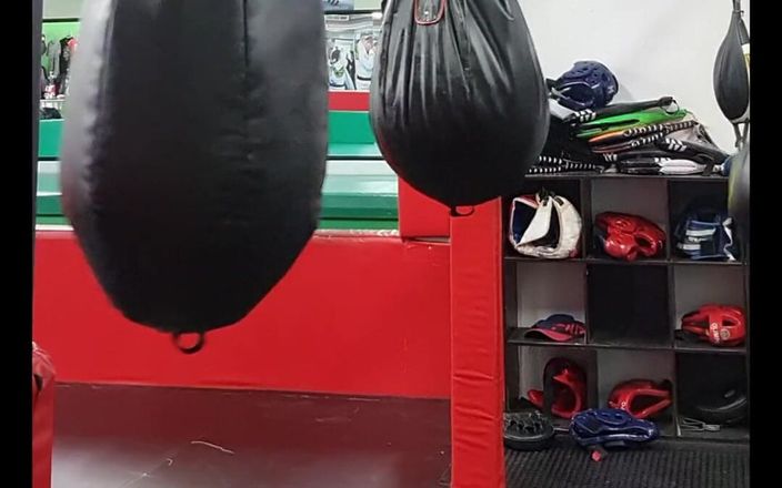 Robgrappler: Nocaute fitness: um treino de boxe de saco pesado - levar...