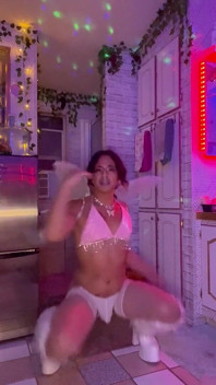 Baile de striptease veneno