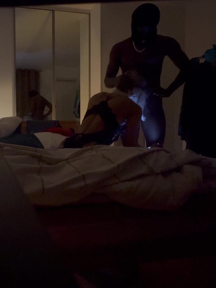 Asiat_94: Молодой французский гетеросексуальный большой черный член